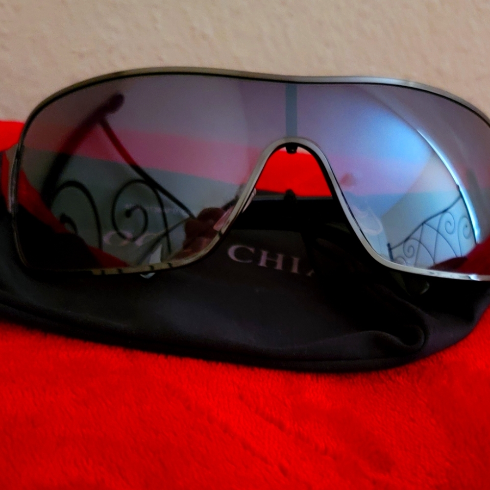 Mens Shield Sunglasses black